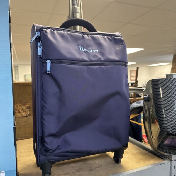 Black IT Luggage cabin bag, front view, travel essential.