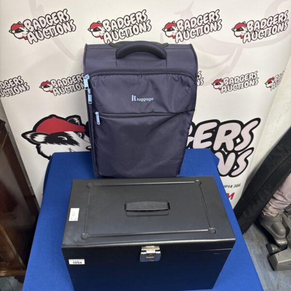 IT Luggage cabin case with metal document box for travel.
