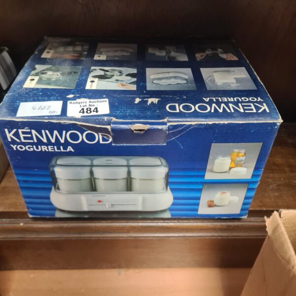 Vintage Kenwood Yogurella yogurt maker in good condition.