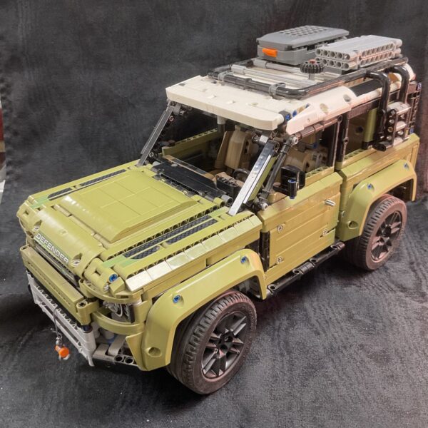 Detailed Lego Technic Land Rover Defender side view.