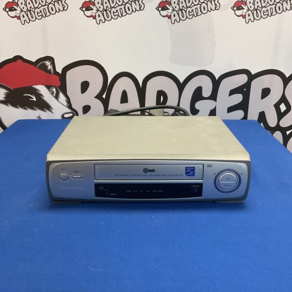 LG LV210 VCR player in good condition.