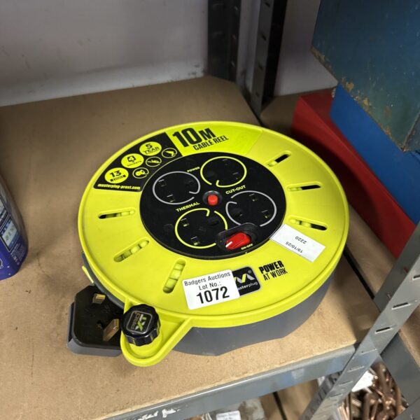 Masterplug 10m four gang extension reel for garden and DIY use.