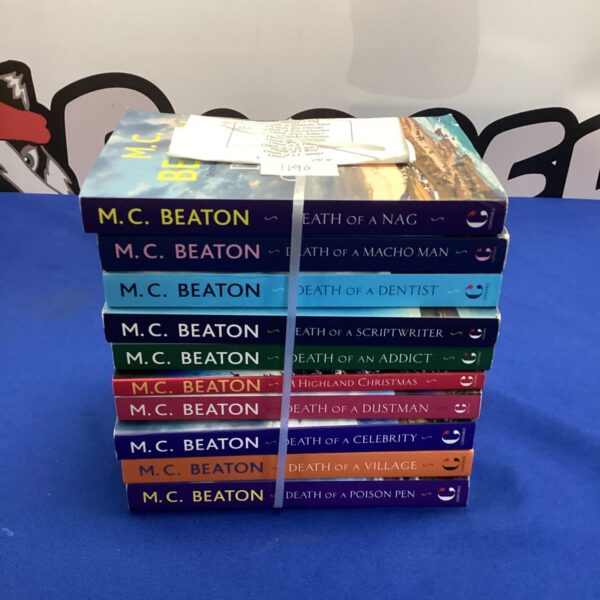Bundle of M.C. Beaton death of novels, cosy mystery books.