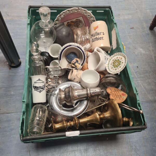Mixed lot of vintage curios, chinaware, brass and silverplate items.