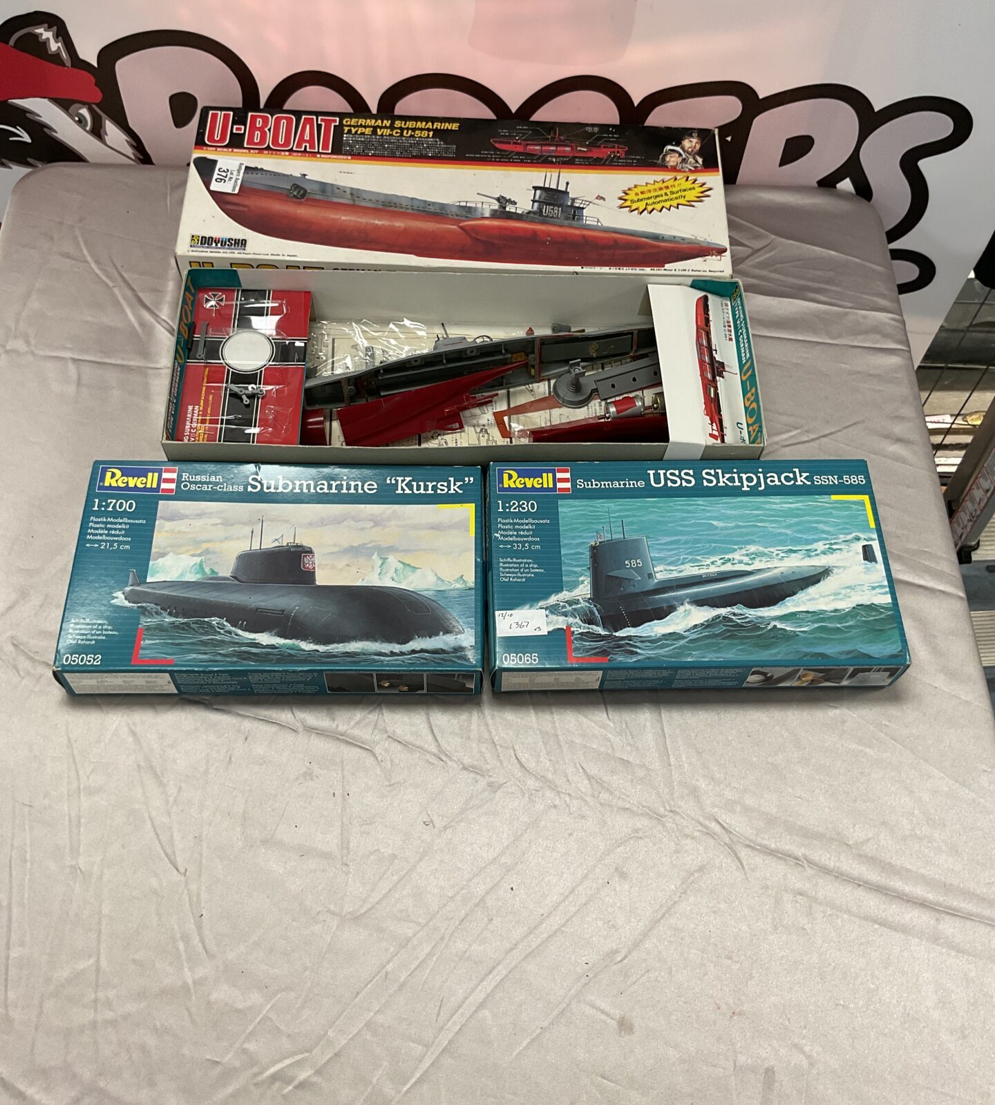Vintage boxed model kits including Revell and a U-Boat submarine.