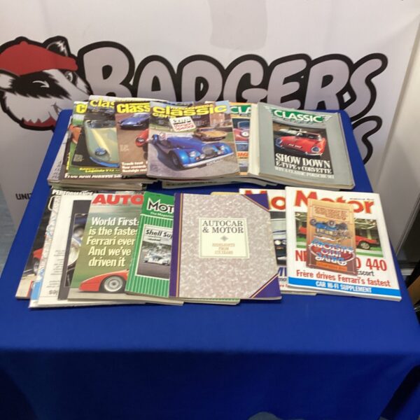 Lot of motoring price guides for classic car valuation.