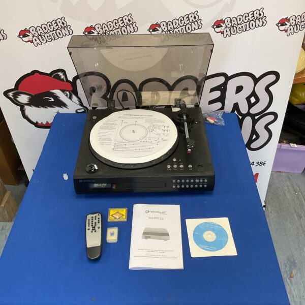 Neostar NTCD1B turntable, cassette, and CD player in good condition.