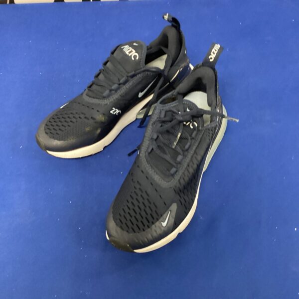 Nike Air Max size 5 trainers, athletic shoes for sale.