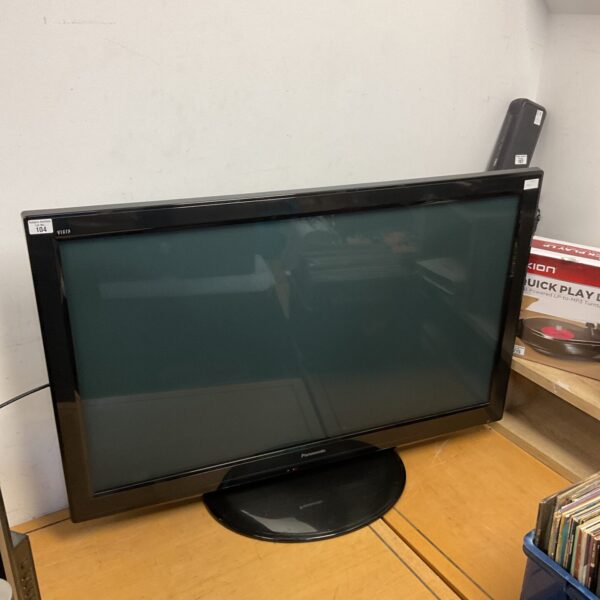 Panasonic 46 inch plasma TV in working condition with remote.