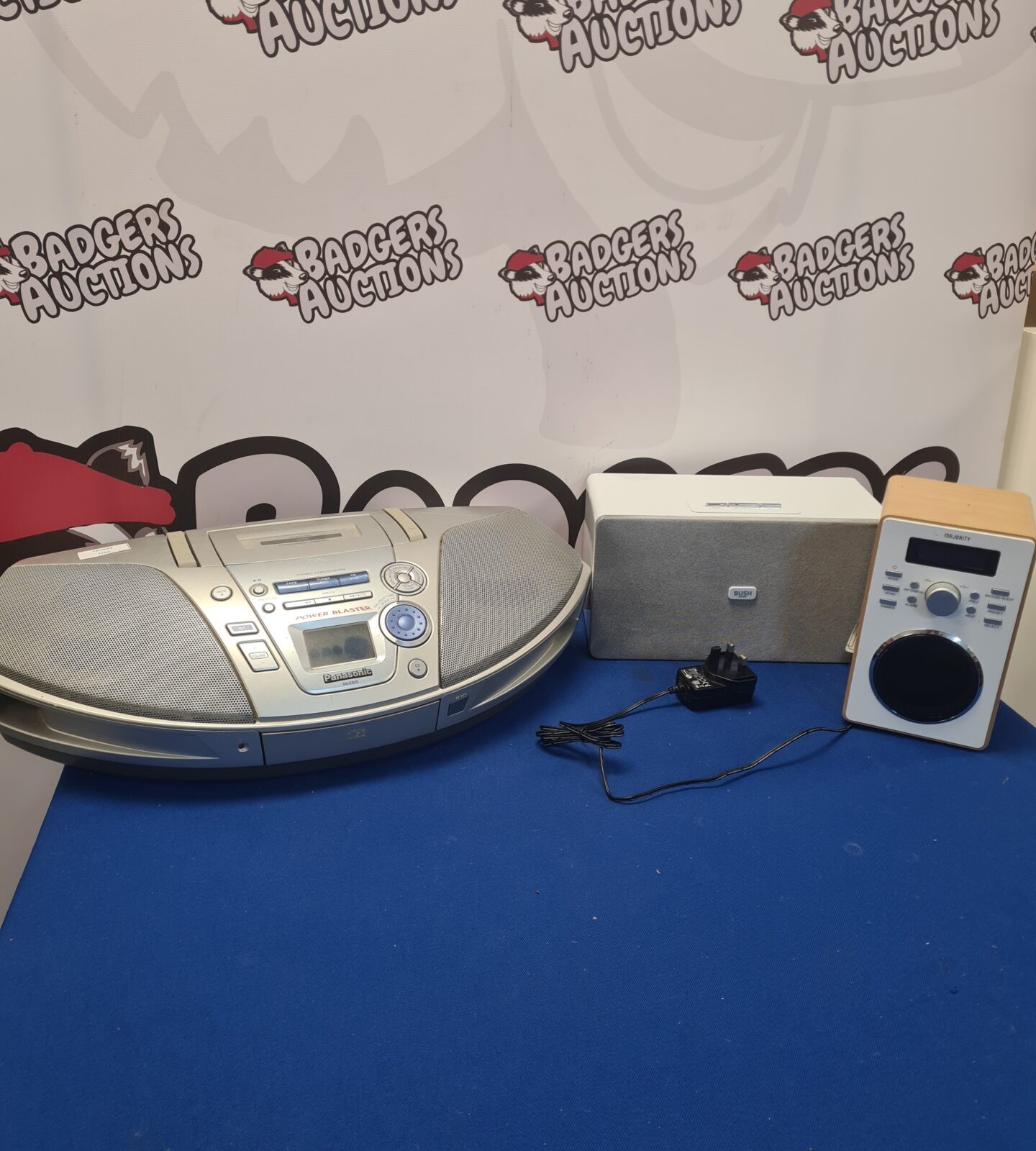 Front view of the Panasonic RX-ES25 portable radio and CD player.