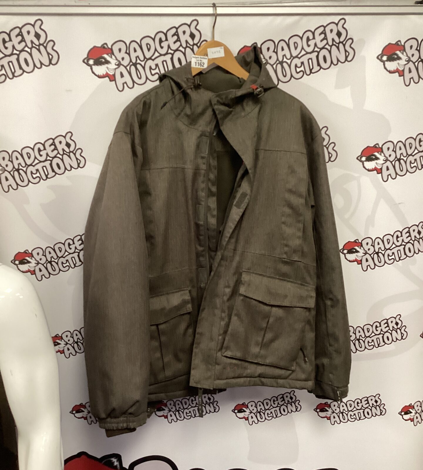 Small size Parallel gents coat in good vintage condition.
