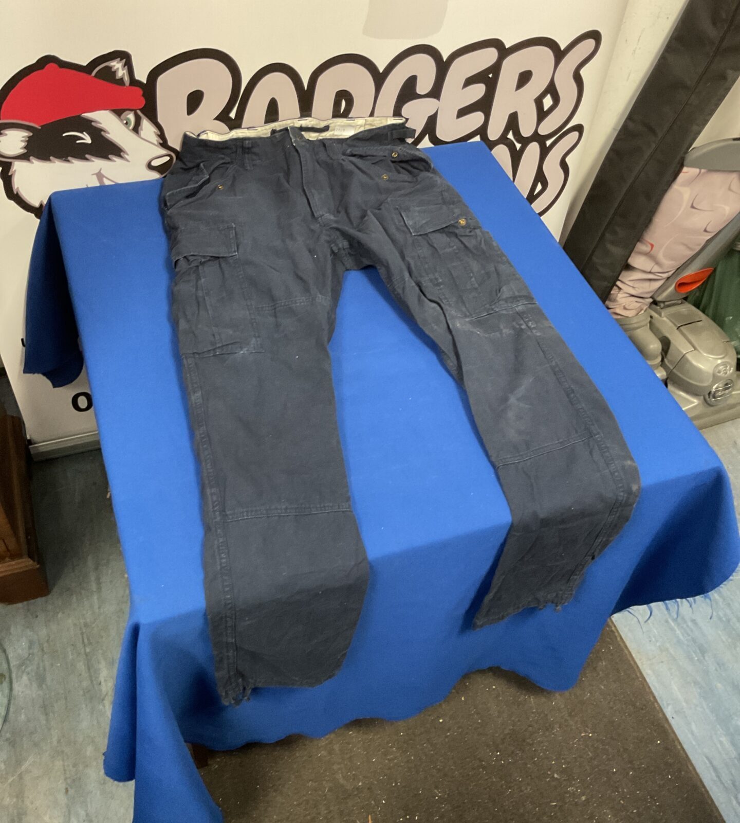 Navy blue Polo Ralph Lauren slim fit cargo pants.