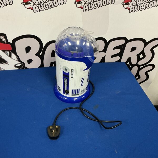 R2D2 popcorn maker appliance for Star Wars fans.