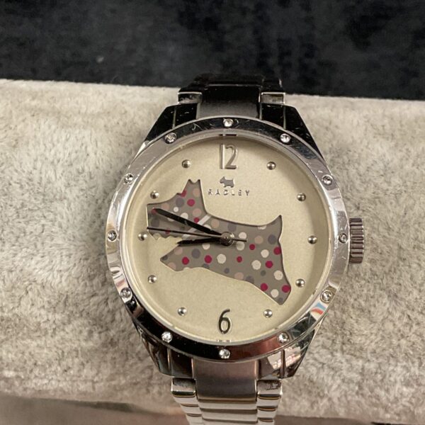 Stylish Radley wristwatch with a bag motif on the dial.