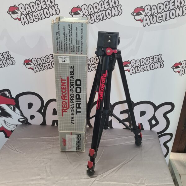 Redaccent VTR-50RA portable tripod in original box.