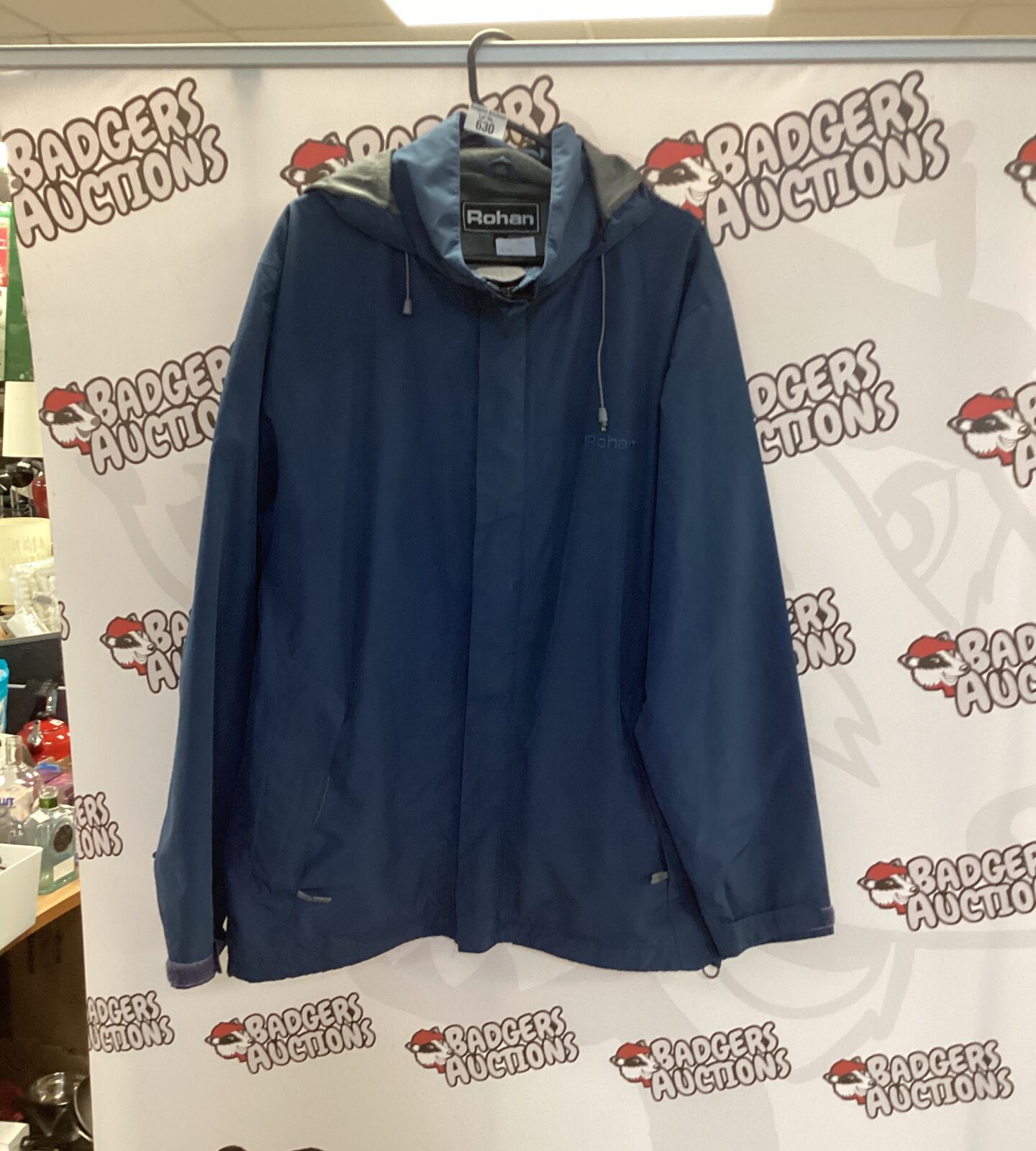 Rohan Size Guide Rohan coat size M – Badgers Auctions