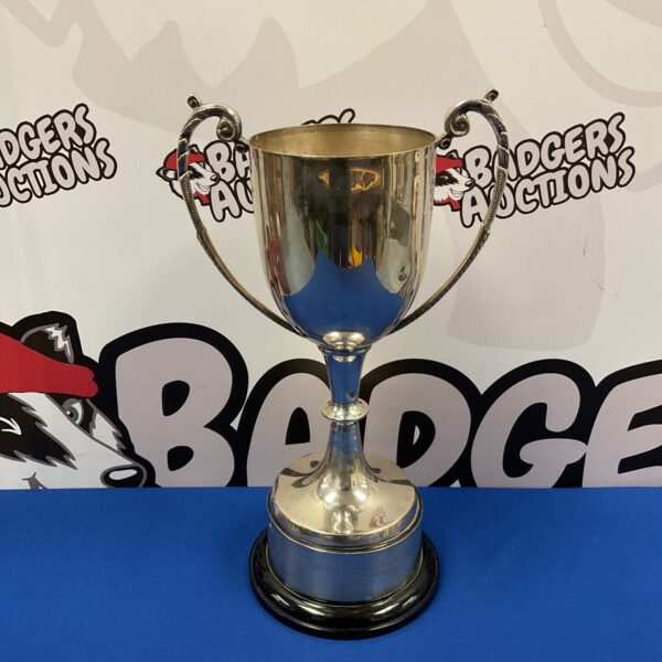 Large silver plate Rumbelows Hereward trophy for presentation.