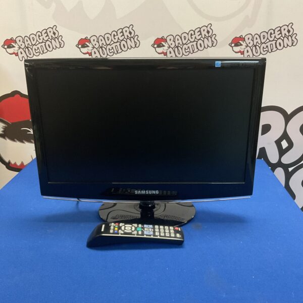 Working Samsung 19 inch LCD television with remote control.