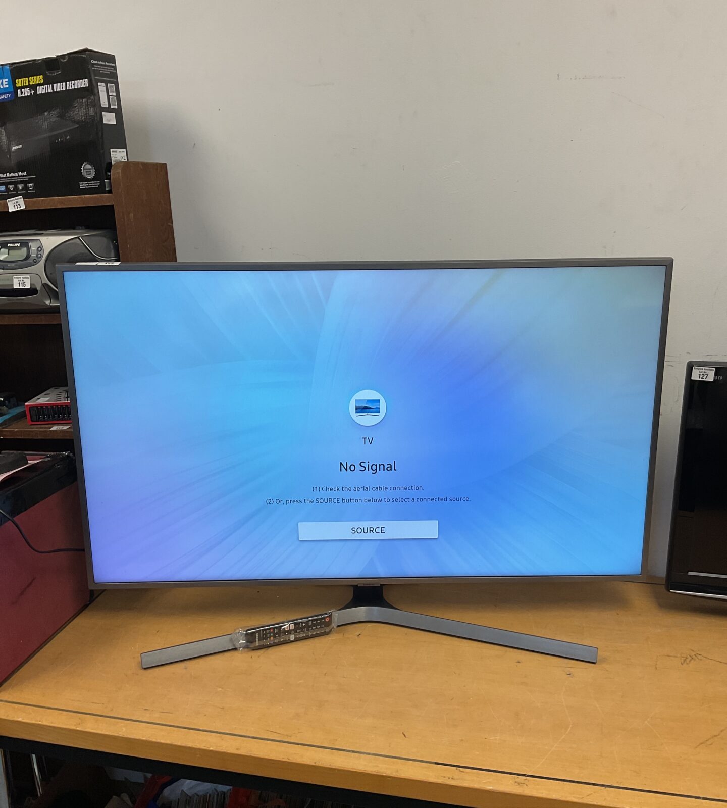 Samsung UE50RU7470U 50 inch 4K Smart TV in used condition.