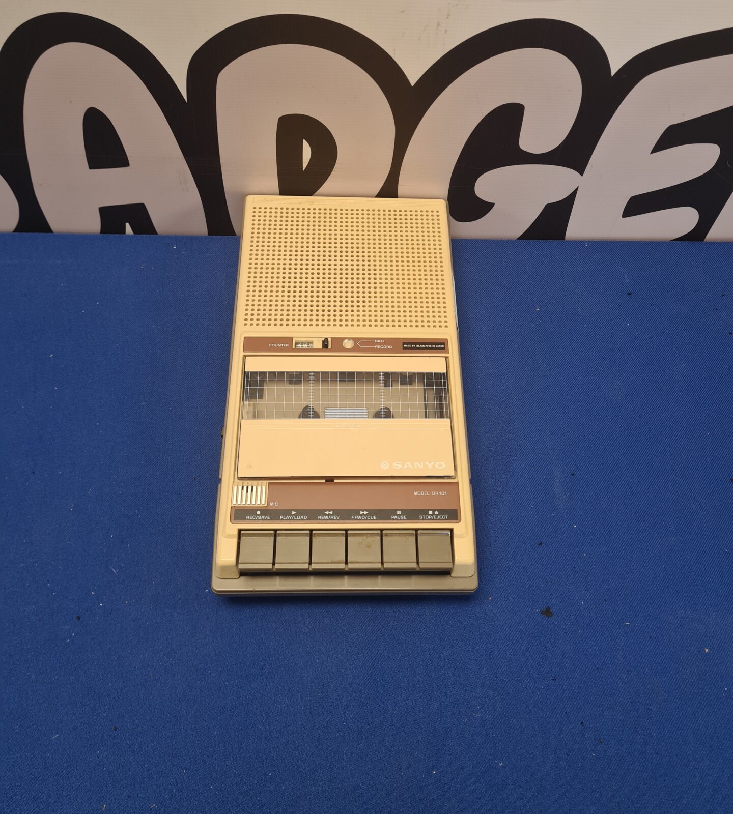 Vintage Sanyo DR-101 cassette recorder in good condition.