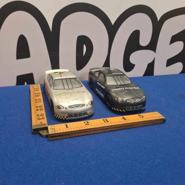 Vintage Hornby Scalextric racing cars in a collectible lot.
