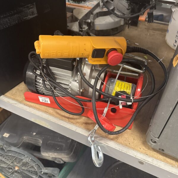 New Sealey 400kg electric winch for lifting and pulling.