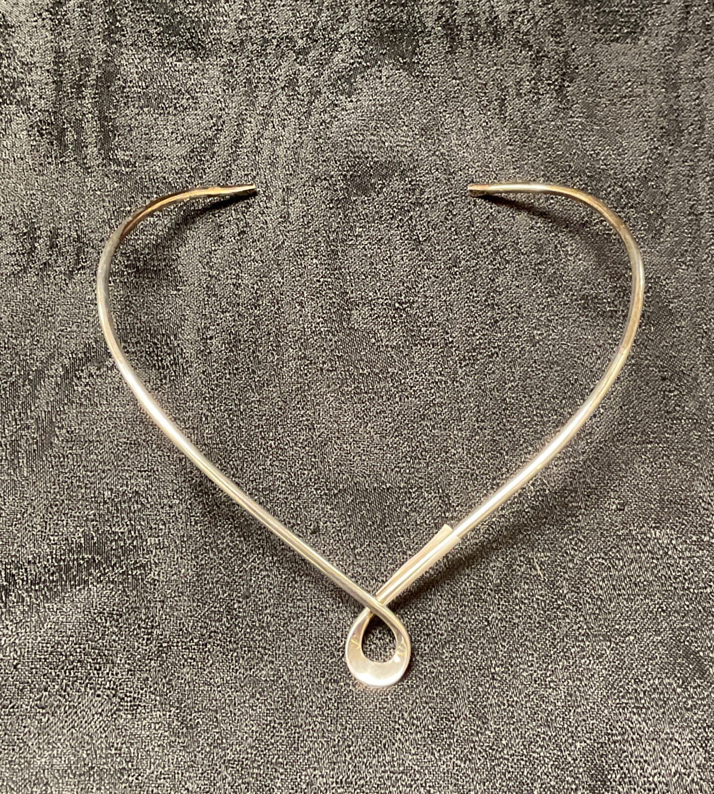 Delicate silver wishbone necklet, minimalist sterling silver pendant.