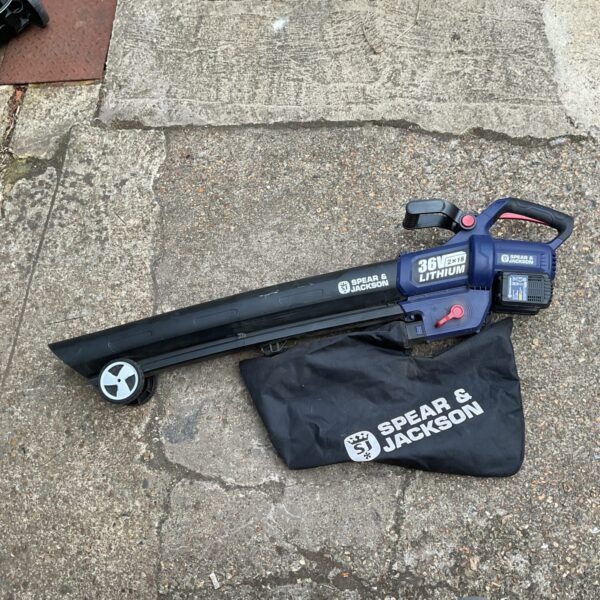 Spear & Jackson 36V cordless garden VAC leaf blower vacuum