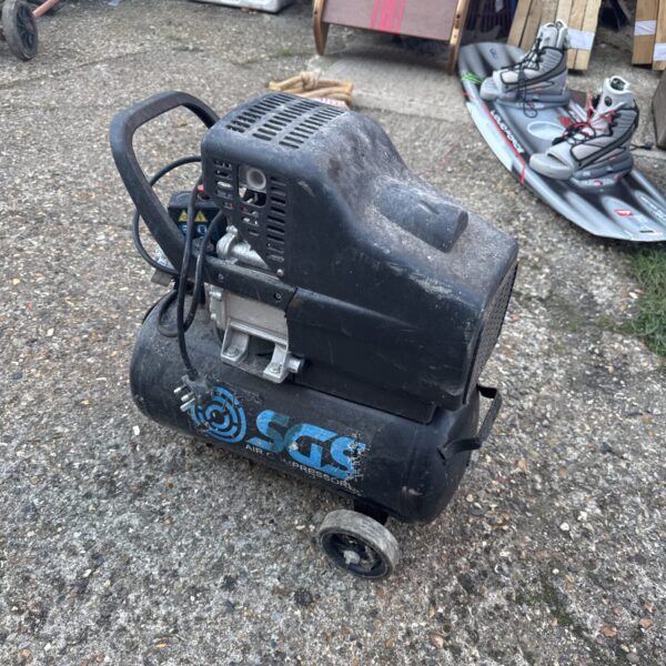 Untested Sps portable air compressor for garage or workshop use.