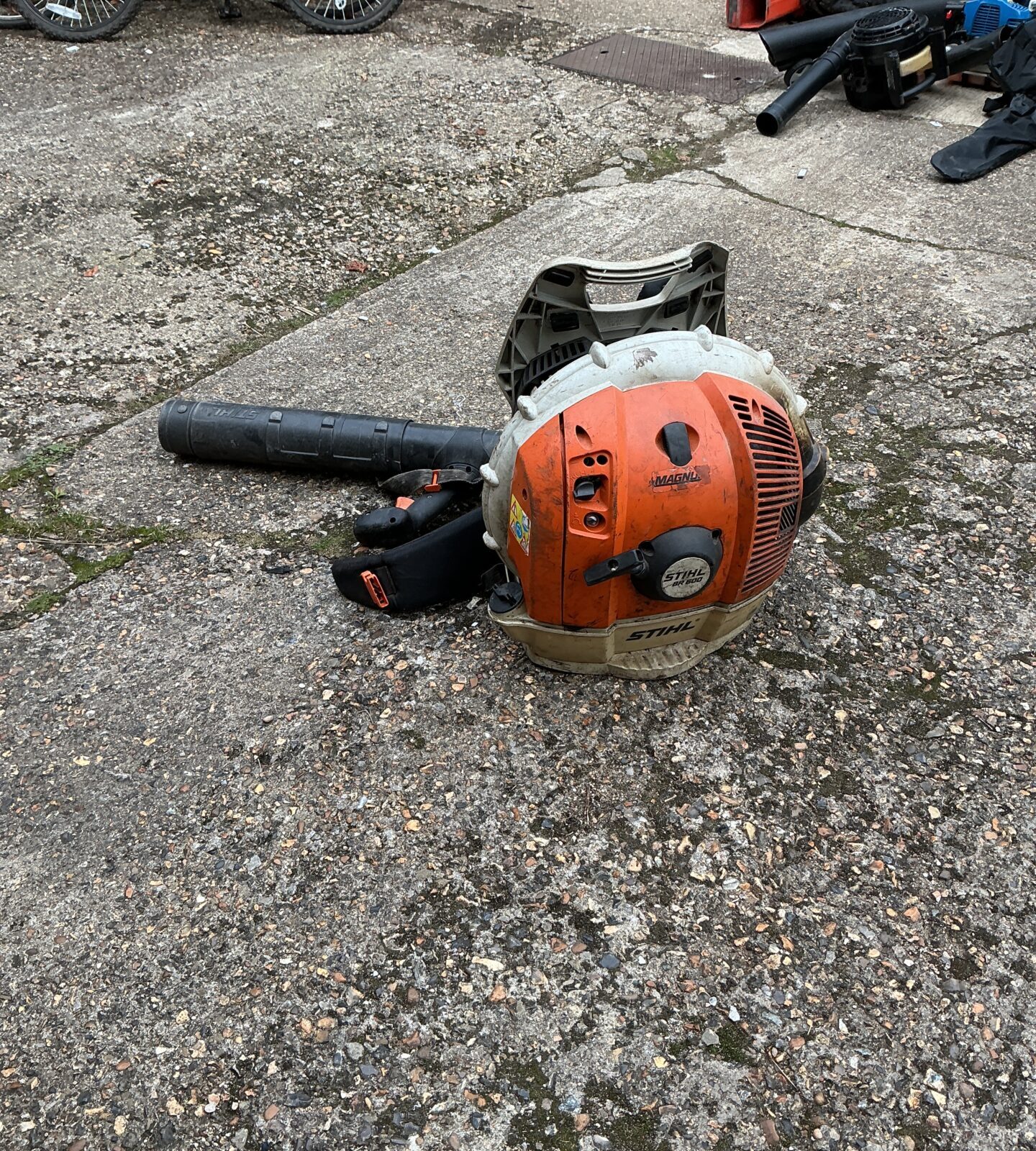 Stihl BR 600 Magnum petrol leaf blower in used condition.