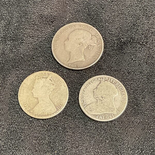 Victorian silver coins lot including half crown and florins.