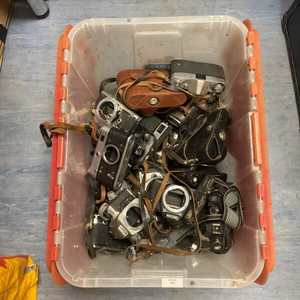Mixed lot of vintage 35mm cameras including Nikon, Pentax, and Mamiya.