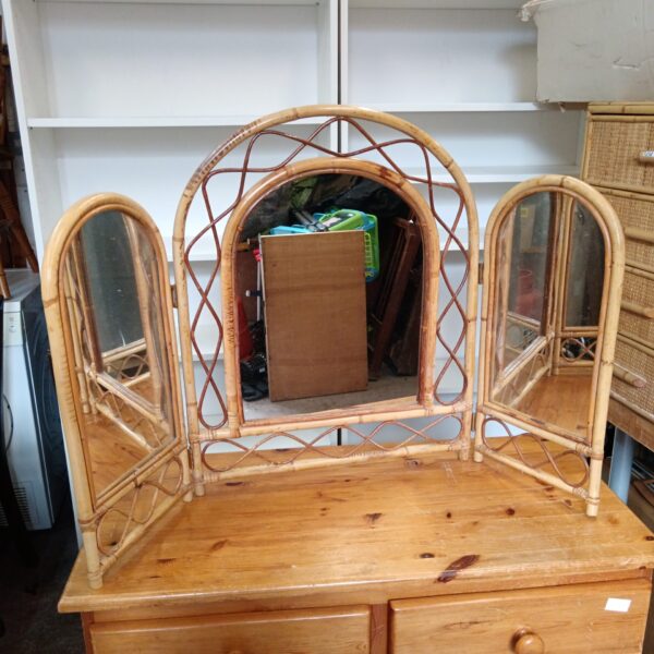 Vintage bamboo trifold dressing table mirror with adjustable panels.