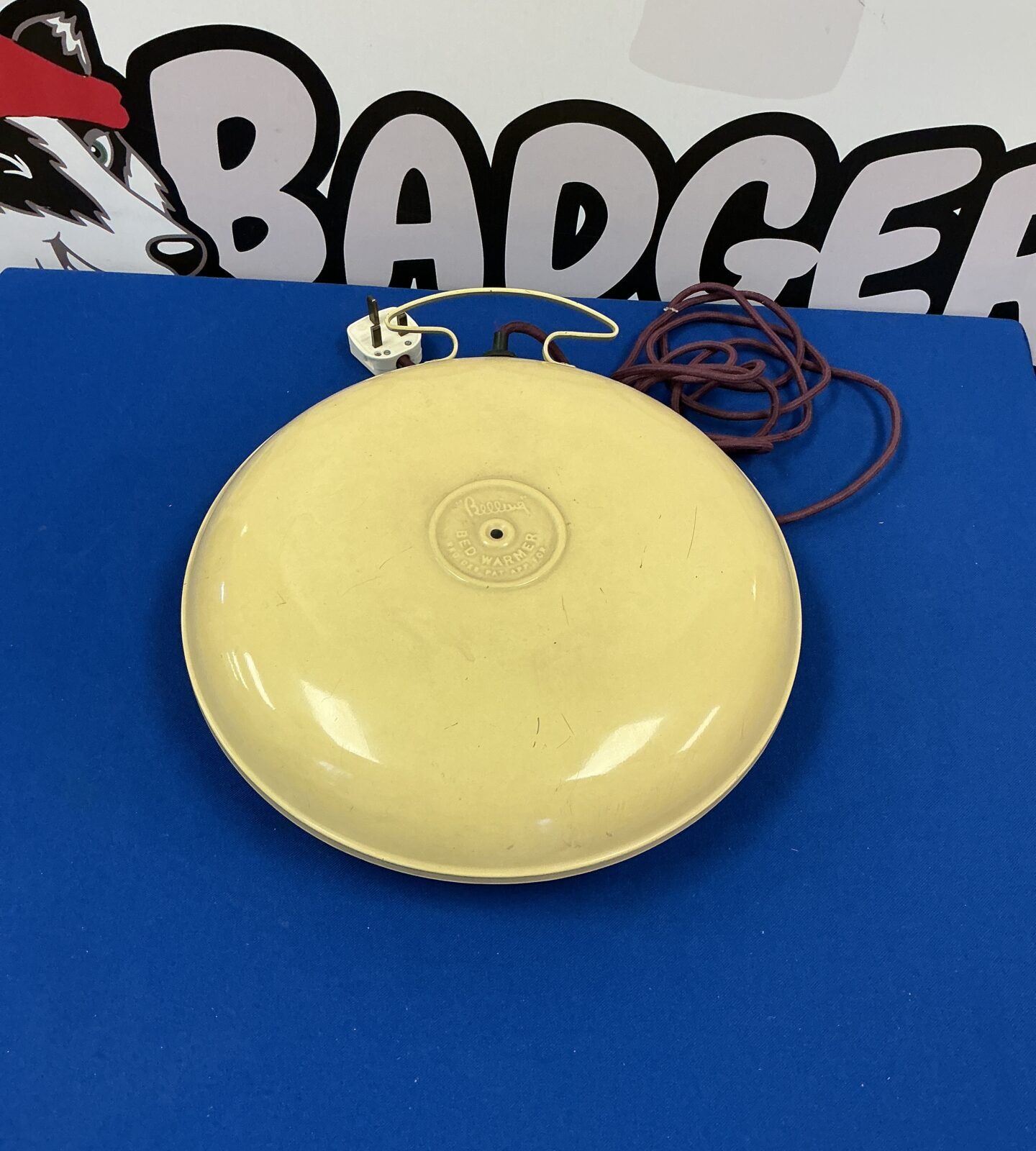 Vintage Belling electric bed warmer in used condition.