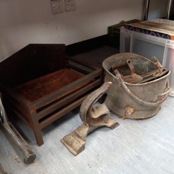 Vintage coal shuttle and fireplace fender, antique metalware.