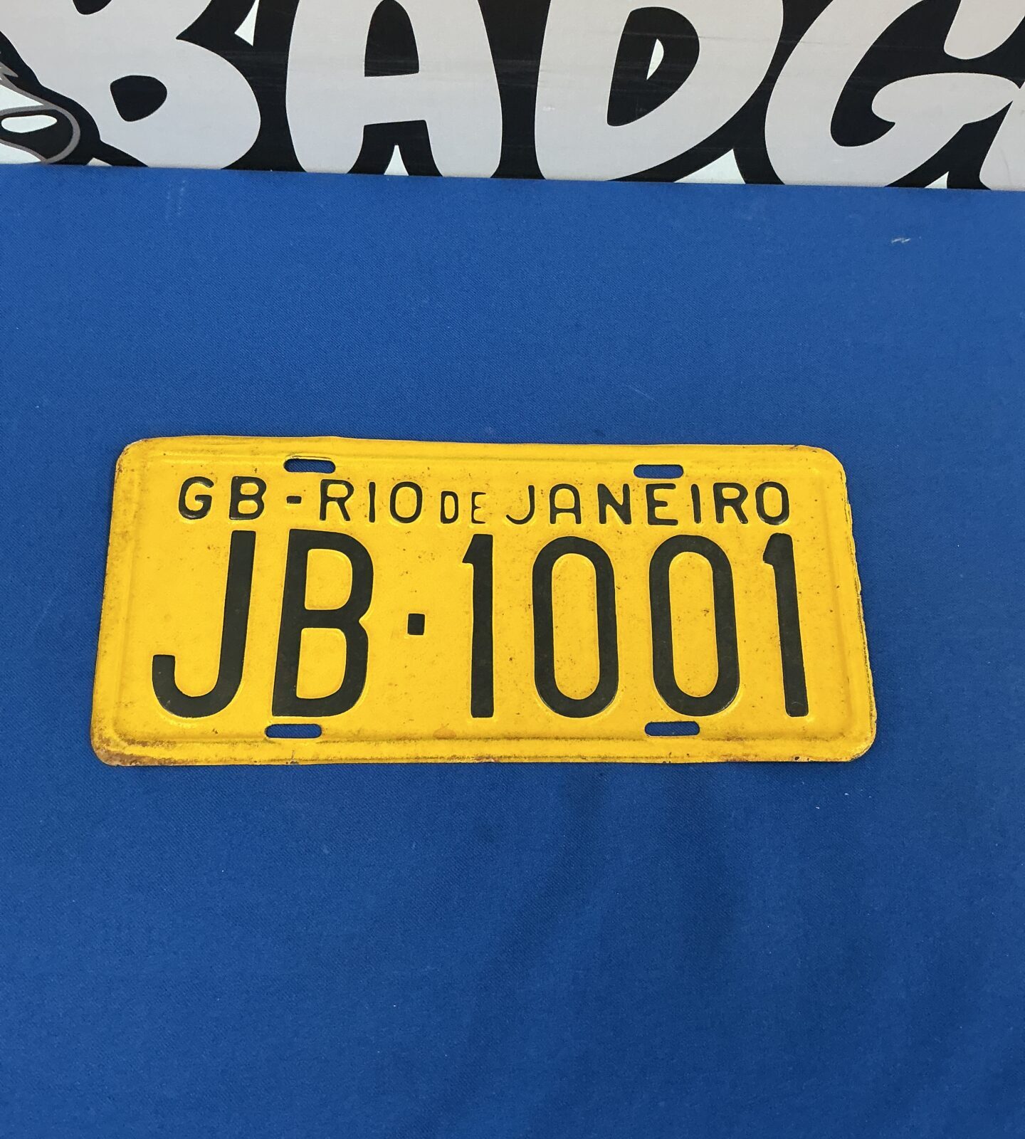 Vintage GB Rio De Janeiro car registration plate for collectors.