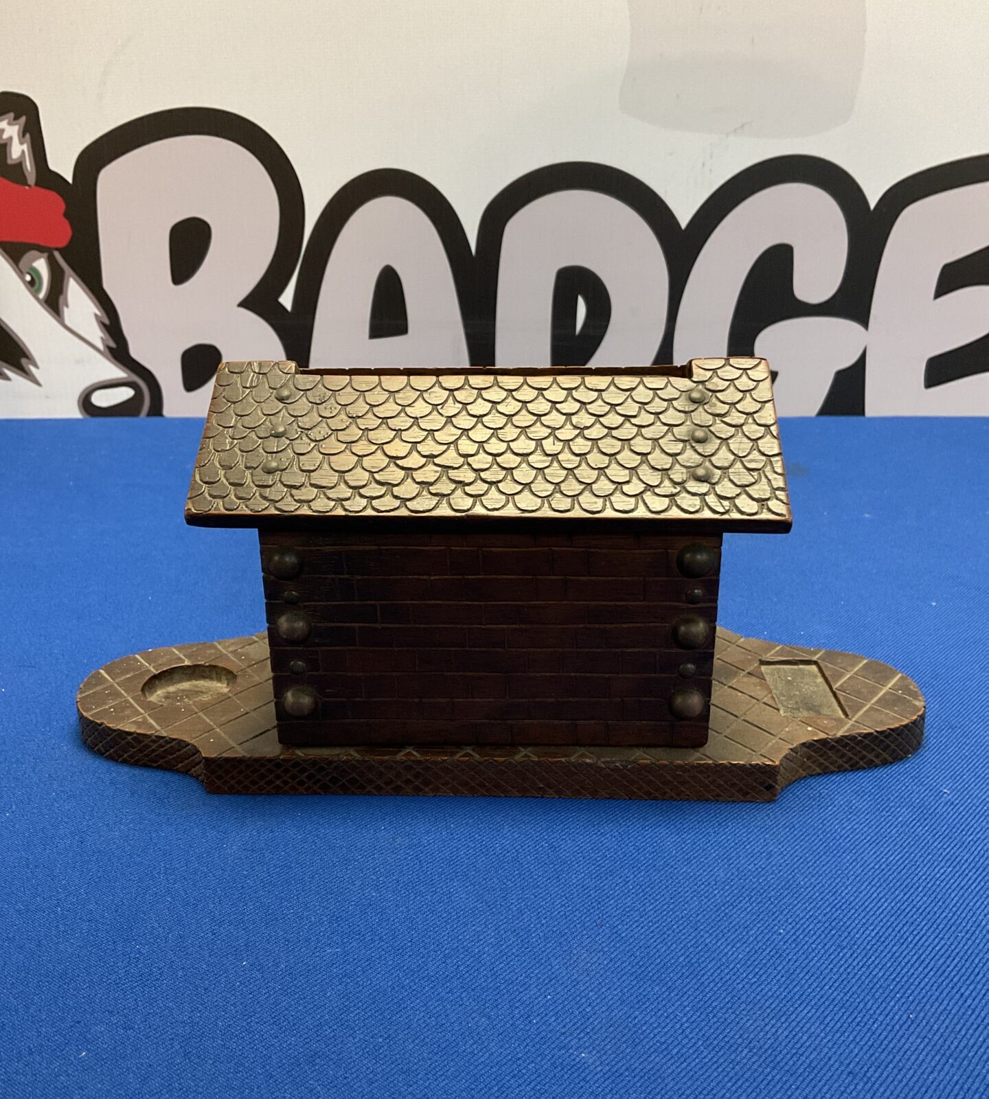 Vintage wooden Noah's Ark pen stand for desk organisation.