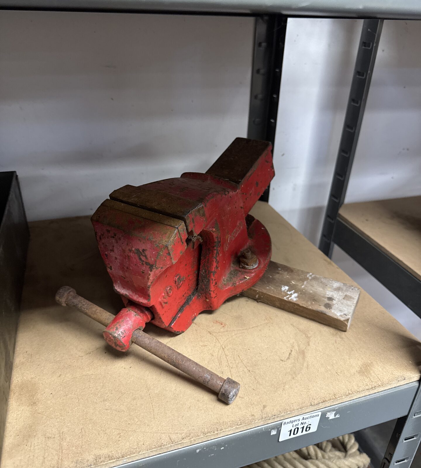 Vintage Record No2 bench vice, a classic workshop tool.