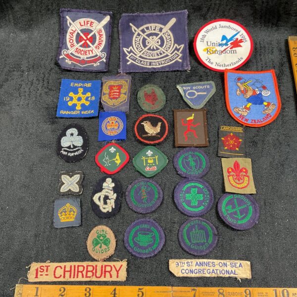 Vintage lot of Boy Scout and Girl Guide cloth badges.