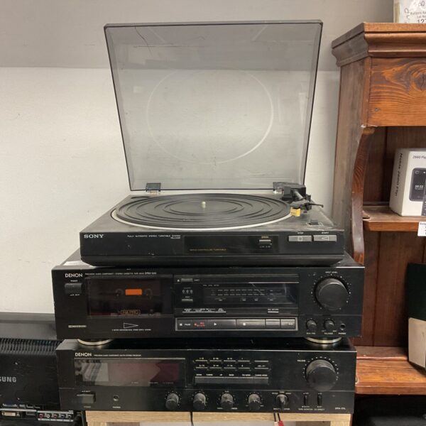 Vintage stereo system with Sony turntable, Denon cassette deck, and receiver.