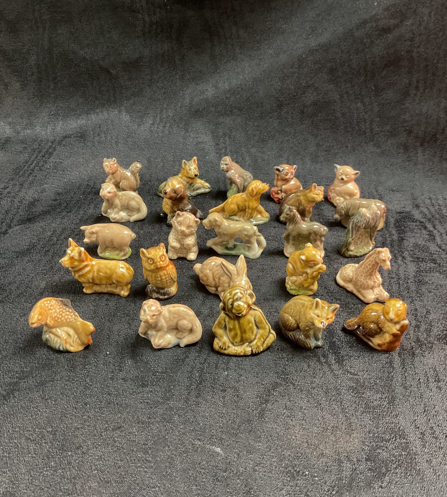 Lot of twenty vintage Wade whimsies ceramic animal figurines.