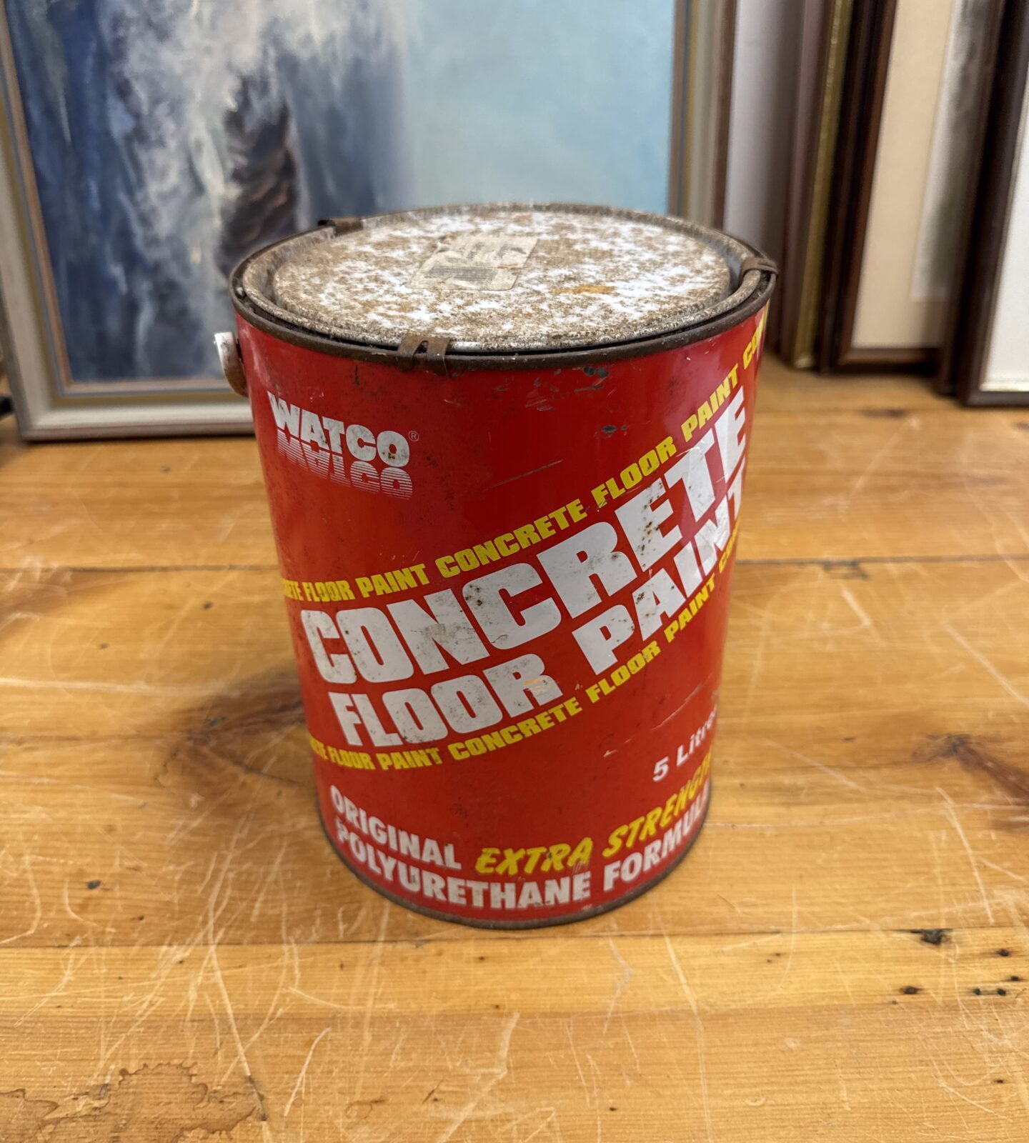 Unopened 5L tin of Watco dark grey concrete floor paint.