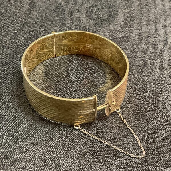 Vintage 22 carat gold and silver bracelet with Birmingham hallmark.