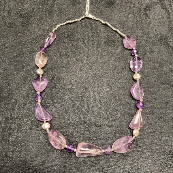 Vintage amethyst necklace with silver mounts, early 20th century.