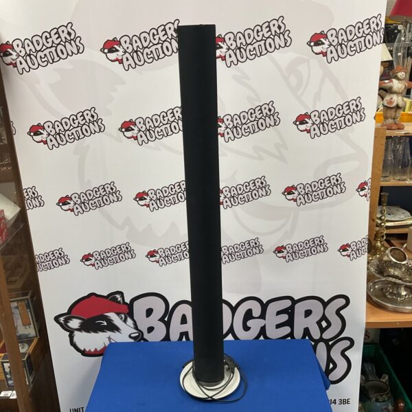 Vintage Bang and Olufsen tower speaker in used condition.