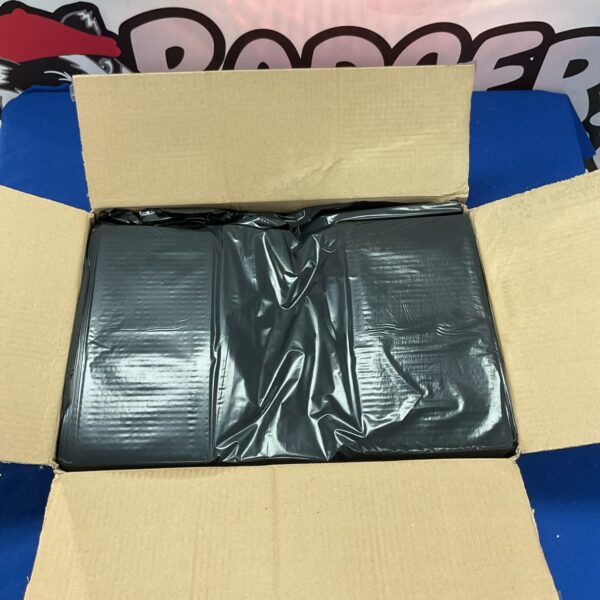 Sealed pack of 2000 black bin bags for waste disposal.