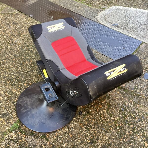 Brazen gaming chair with built-in speakers for immersive audio.