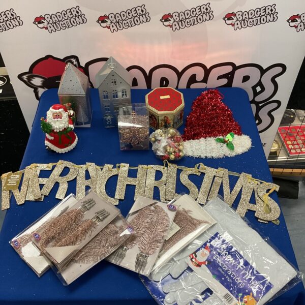 Mixed lot of Christmas decorations and festive ornaments.