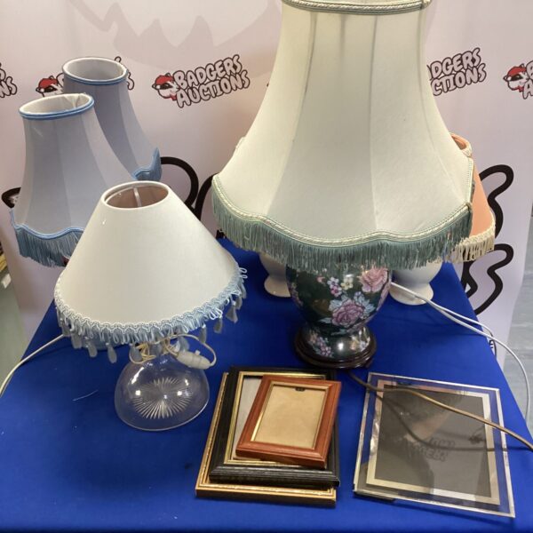 Vintage floral patterned table lamps for home decor.