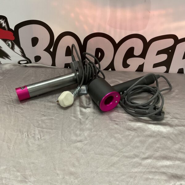 Dyson Airwrap and Supersonic hairdryer lot for spares or repair.